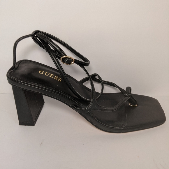 Guess Size 6 Black Strappy Heels 2.5 Inch Heel New Without Tags - Picture 1 of 4